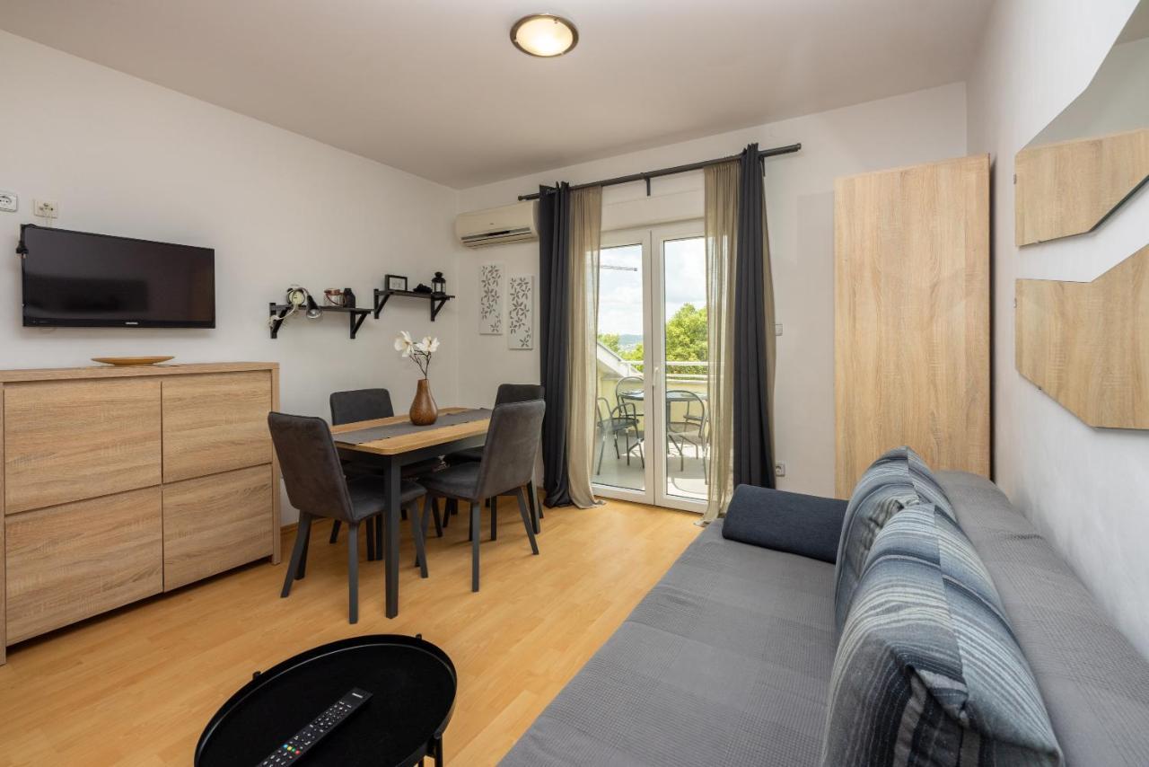Apartments Claudia Crikvenica Kültér fotó