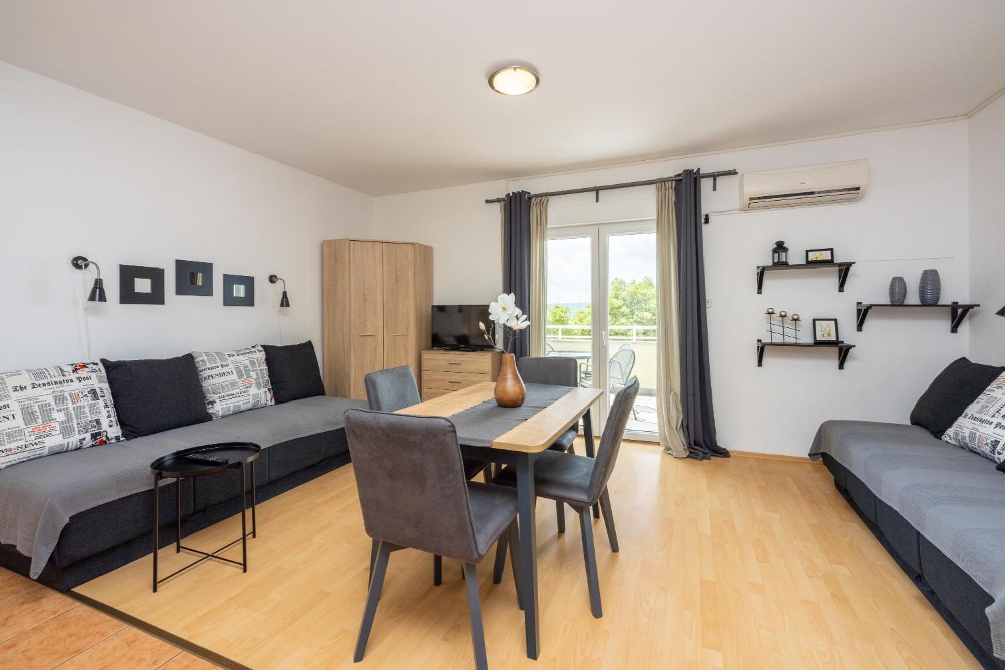 Apartments Claudia Crikvenica Kültér fotó