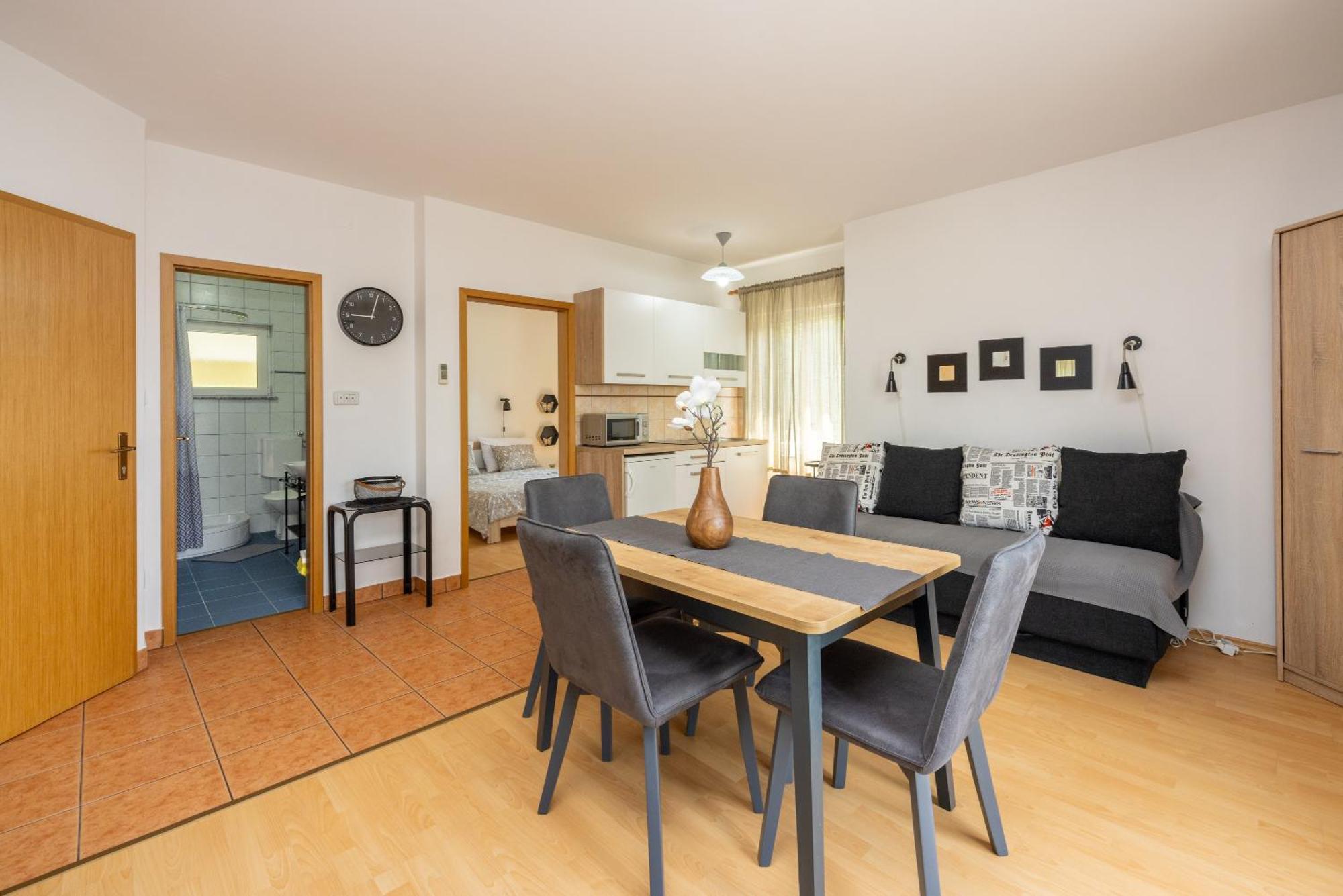 Apartments Claudia Crikvenica Kültér fotó