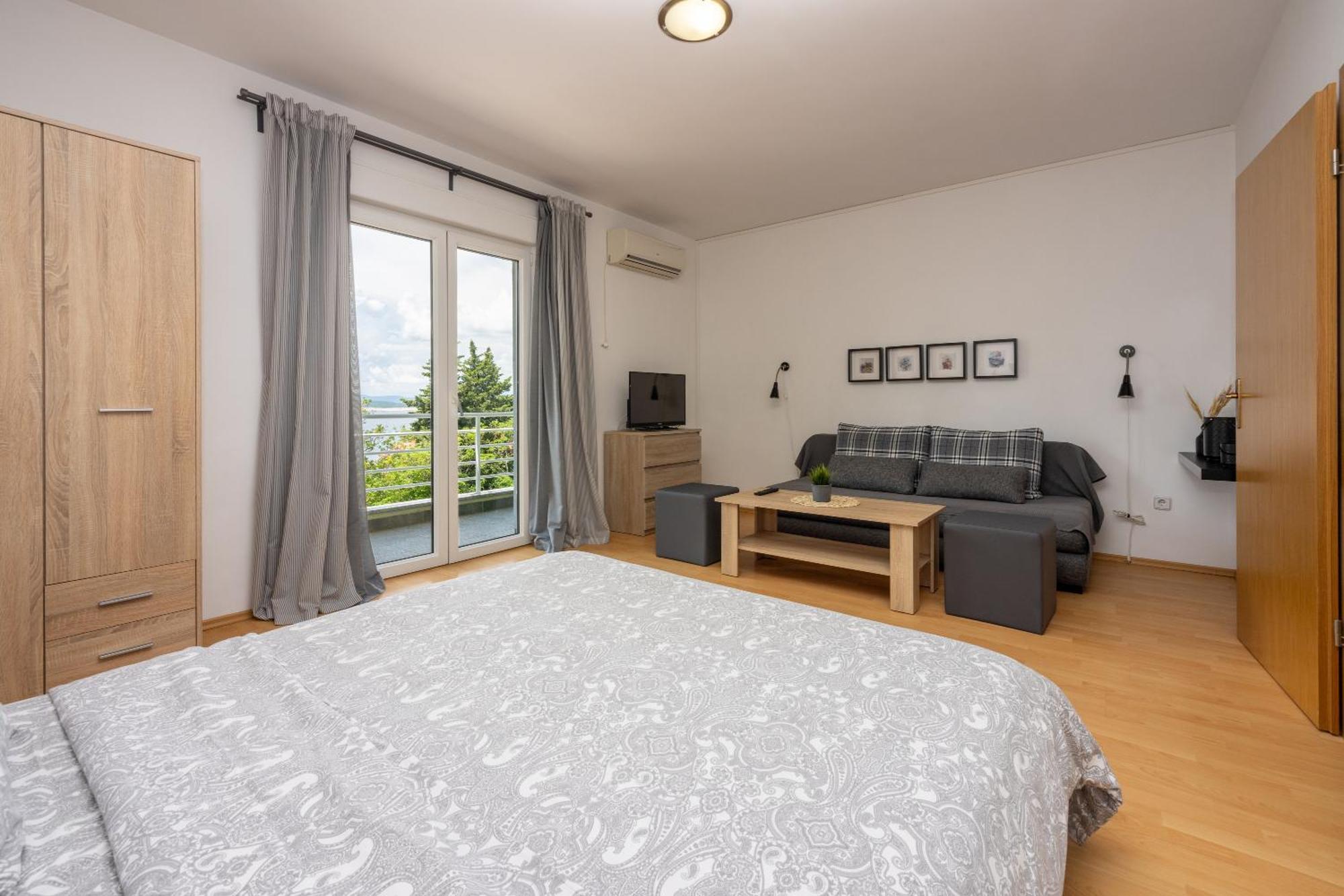 Apartments Claudia Crikvenica Kültér fotó