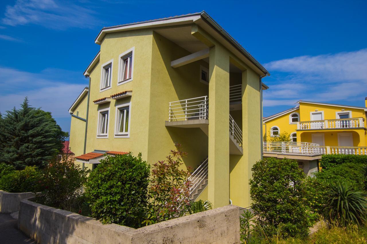 Apartments Claudia Crikvenica Kültér fotó